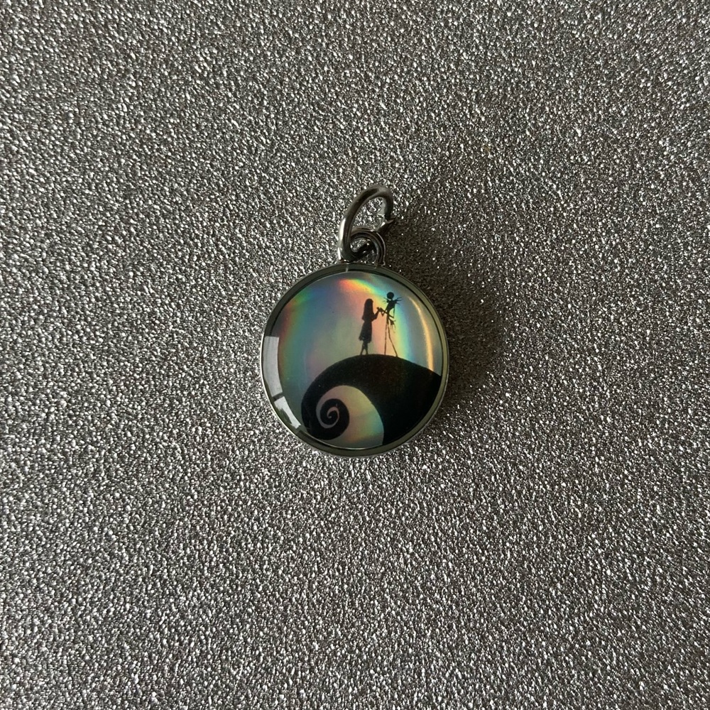 🌈 NBC Spiral Hill pendant charm